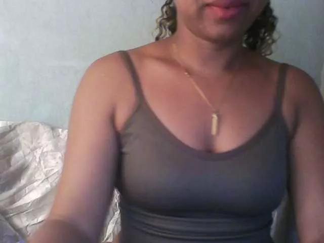 Baby-giiirl23 on BongaCams 