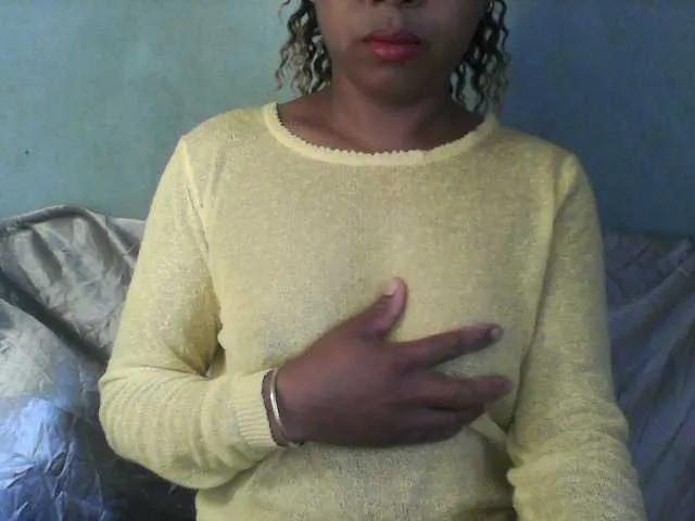 Baby-giiirl23 on BongaCams 