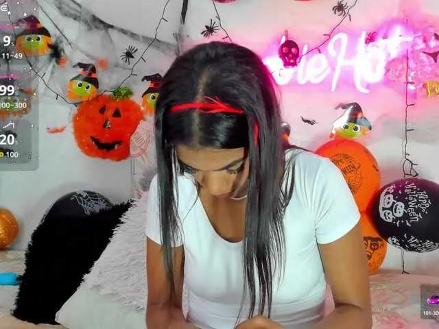 BarbieHotLaura on BongaCams 