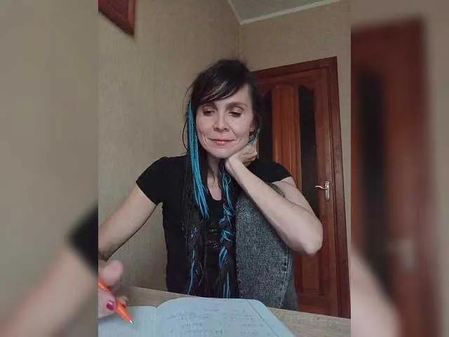 Hellenalonenochka on BongaCams 