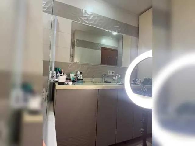 KarinaSunsets's avatar