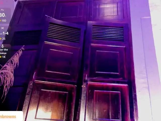 Meganbrowns on BongaCams