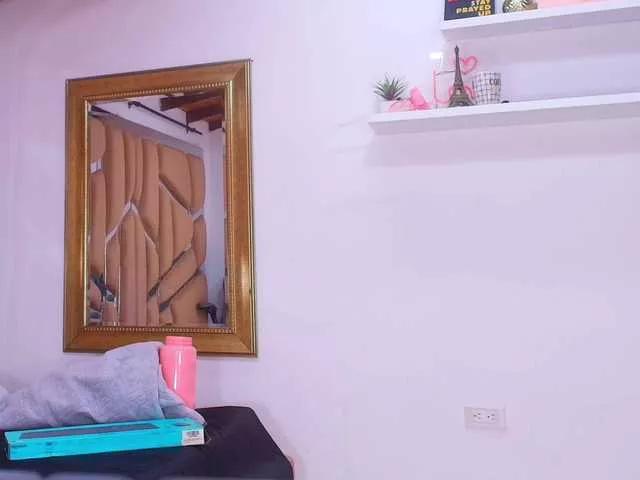 naia-blesed on BongaCams 