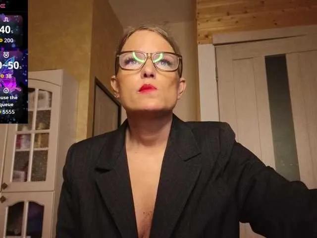 sweeteve050 on BongaCams 