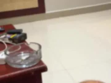 alexhotdevill's avatar