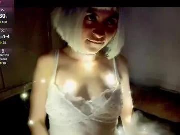 annietinky on Chaturbate 