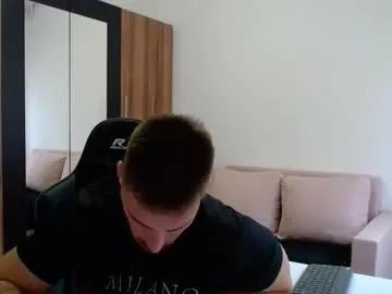 darius_94 — WELCOME, LETS TALK OR PVT is open and ready for wilder connection  Silence = being distant, talking = being close GOAL 1640/6K - HOURS ON 4/7