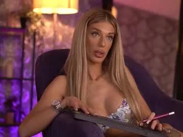 ellieredd on Chaturbate 