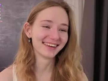 elvyrose — Goal: thx for stream Hey hey!! I'm Elvina!! I love fun! #18 #new #young #tease #teen [525 tokens remaining]