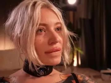 kinkylina_ on Chaturbate 