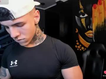 salvatore_damore — GOAL: Sexy Dance [75 tokens remaining] bienvenidos a mi living room show cum en public [1000 tokens] #18 #bigcock #bigass #lovense #muscle