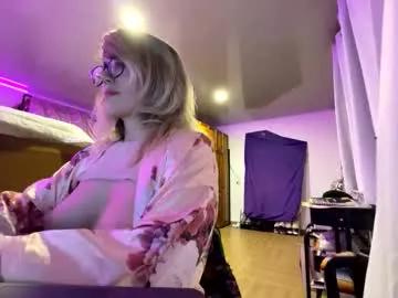 scarlet_whisper's avatar