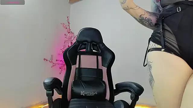 auraeroticaxxx on StripChat 