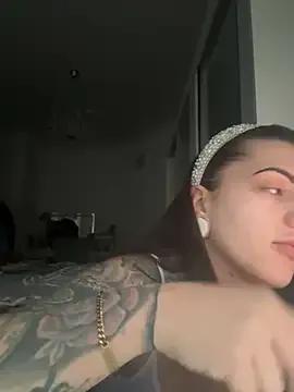 Barbie_1312 — posen nackt