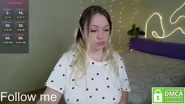 elven_dreams_ on StripChat 