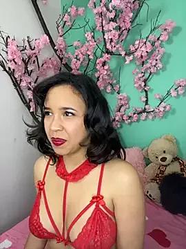 Esmeraldagh_ on StripChat 