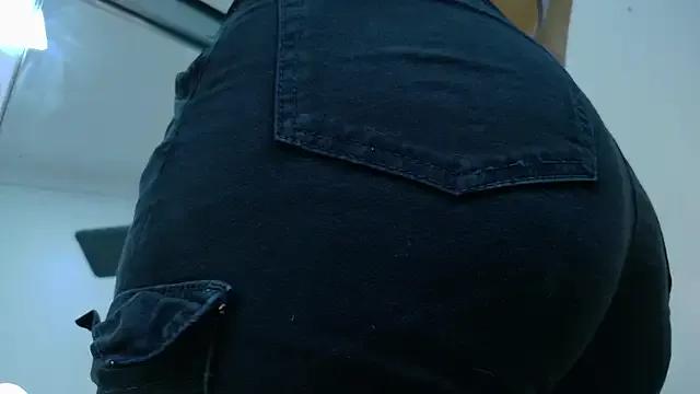 LilithSmith_ on StripChat 