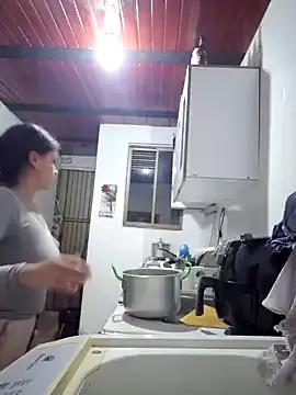 lombarlana-89 — All naked and dance sexy