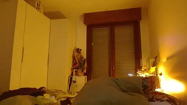 Regina_5 — COMPLICITA SPOGLIAMOCI + 5MIN CTRL LT