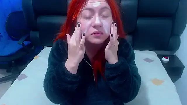 XxMiaSexxyHotxX on StripChat 